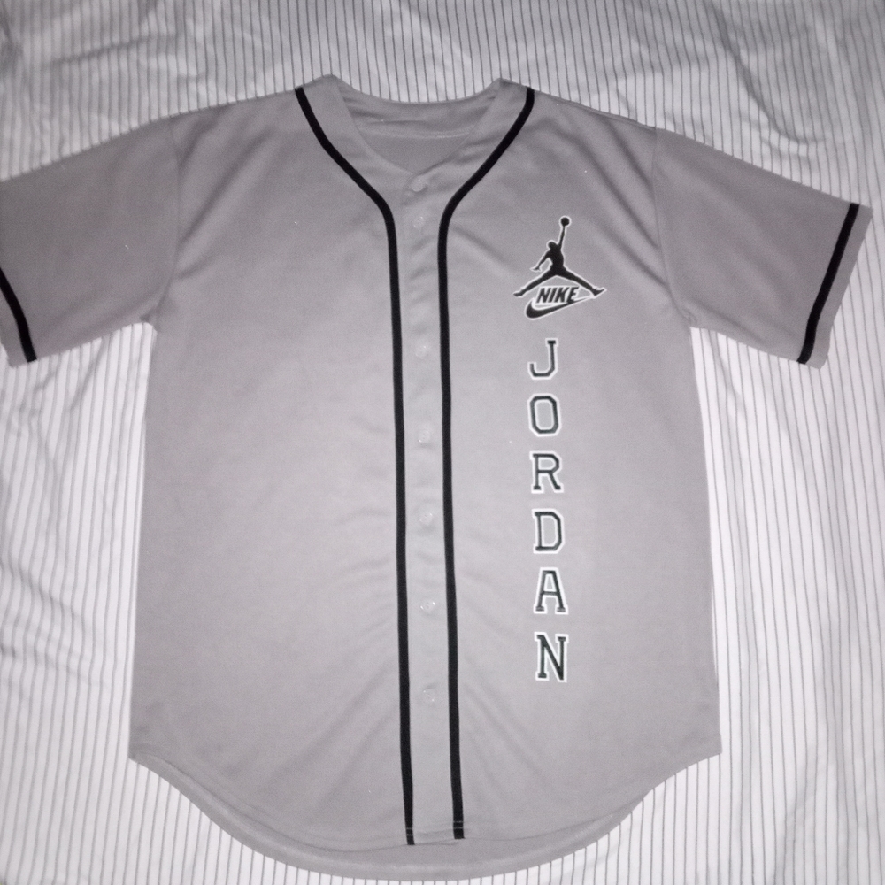 Nike Air Jordan style baseball jersey